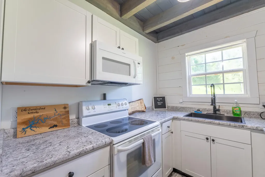 5192 Highway 1619 Monticello KY 42633