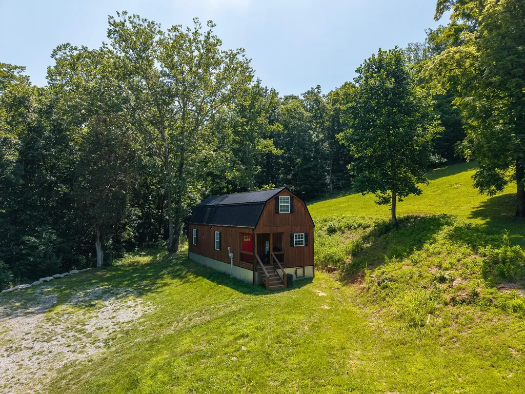 5192 Highway 1619 Monticello KY 42633