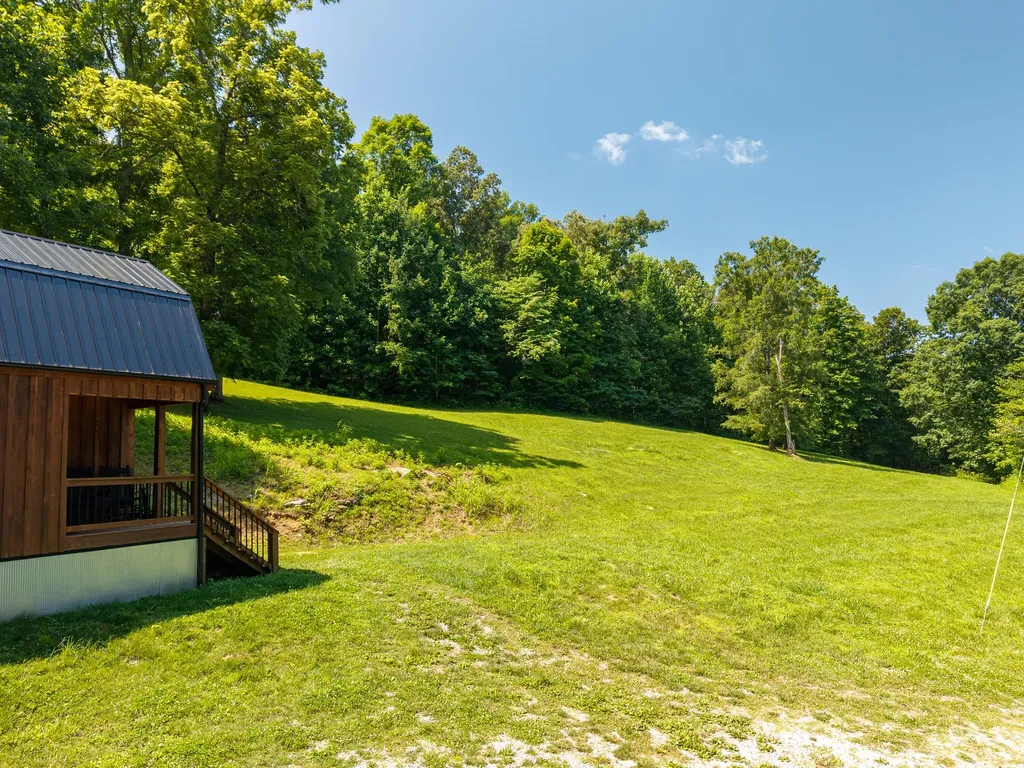 5192 Highway 1619 Monticello KY 42633