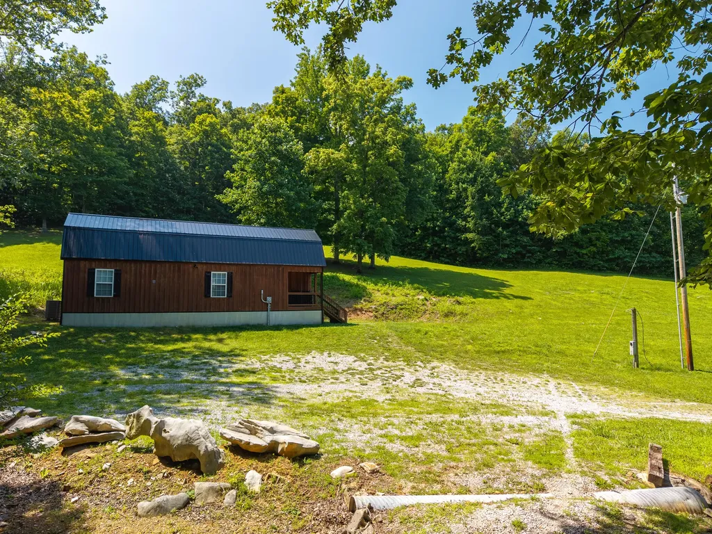 5192 Highway 1619 Monticello KY 42633