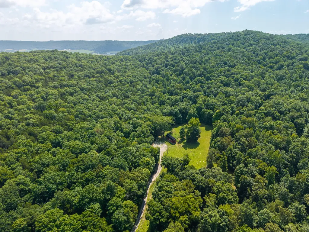 5192 Highway 1619 Monticello KY 42633