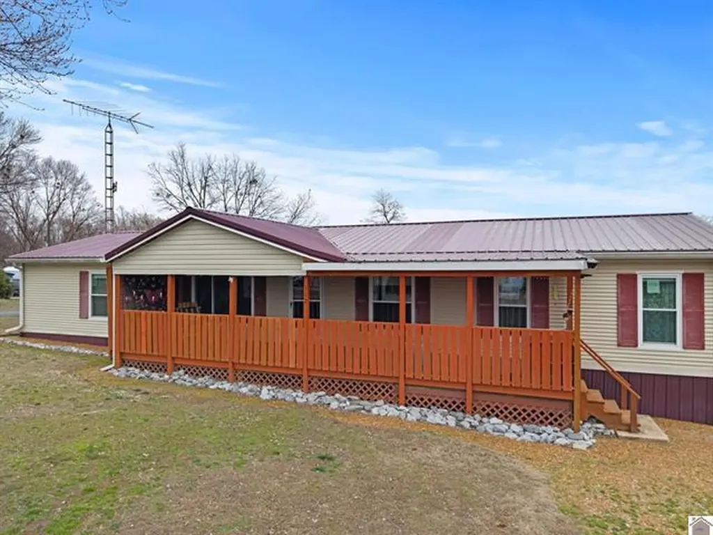 112 Farmers Lane Cadiz KY 42211