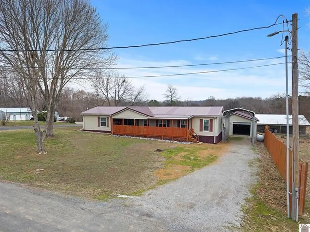 112 Farmers Lane Cadiz KY 42211