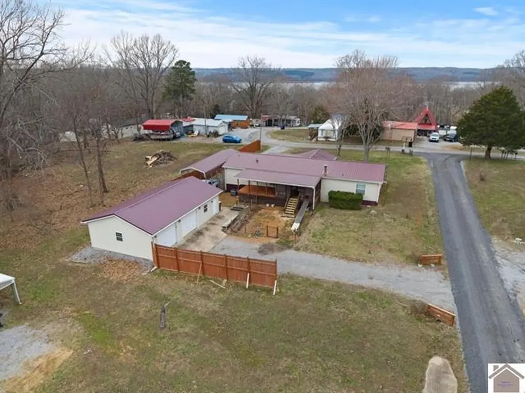 112 Farmers Lane Cadiz KY 42211