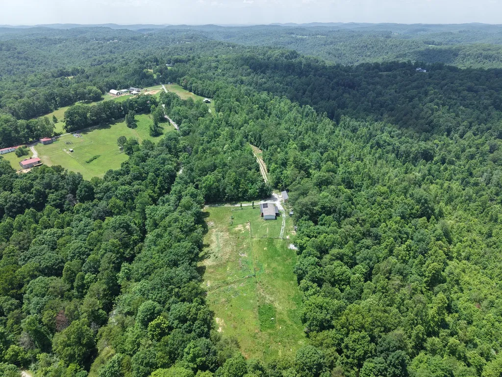 1036 Jesse Sears Road Somerset KY 42501