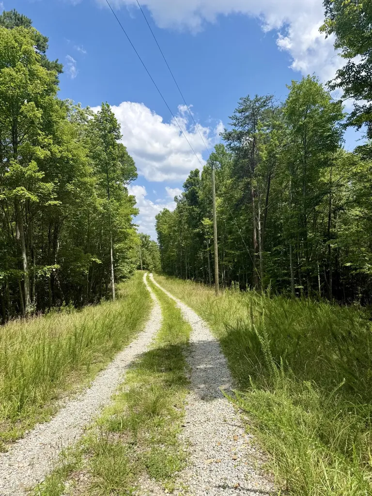 1036 Jesse Sears Road Somerset KY 42501