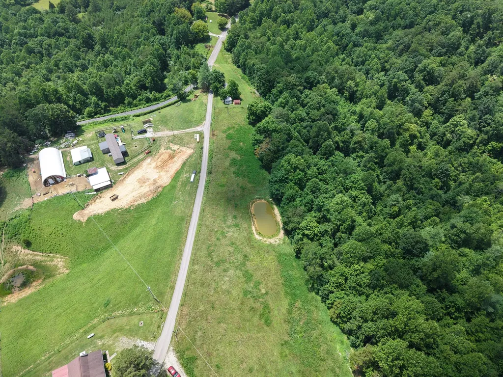 1036 Jesse Sears Road Somerset KY 42501