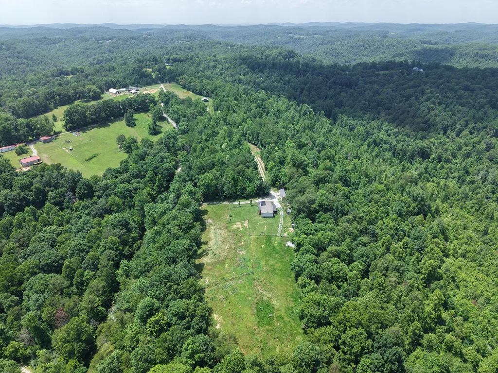 1036 Jesse Sears Road Somerset KY 42501