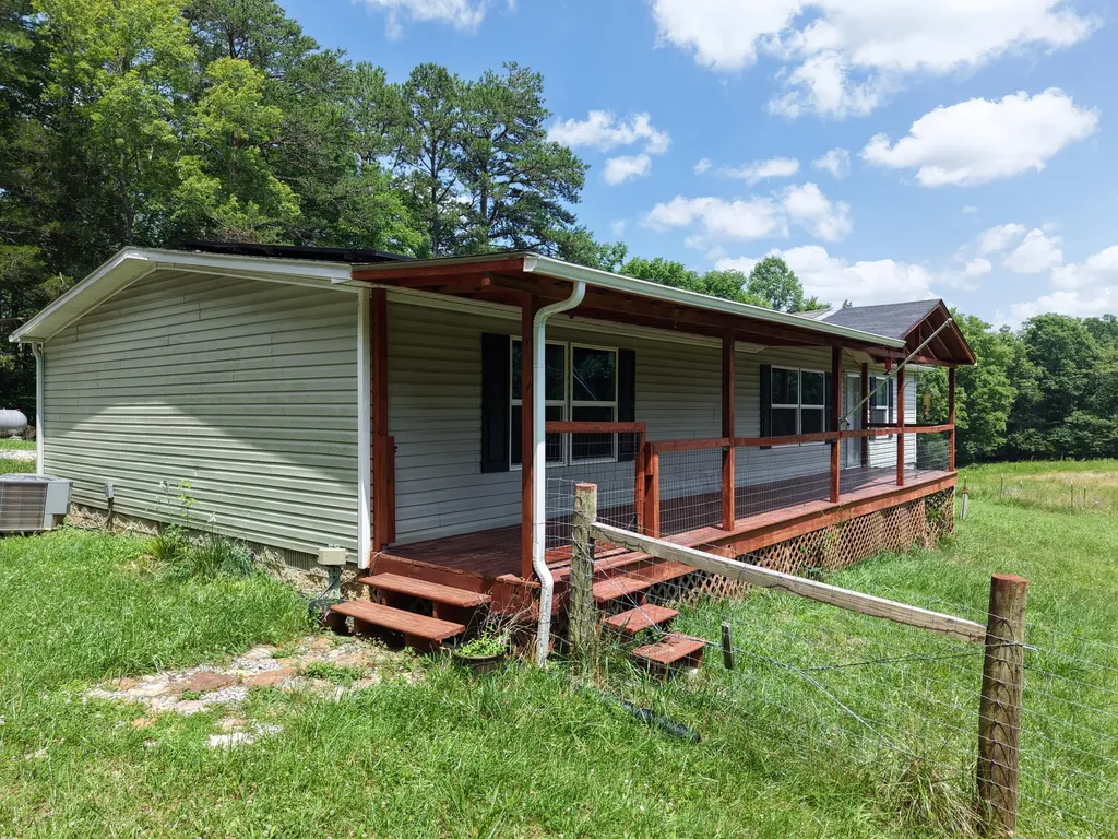 1036 Jesse Sears Road Somerset KY 42501