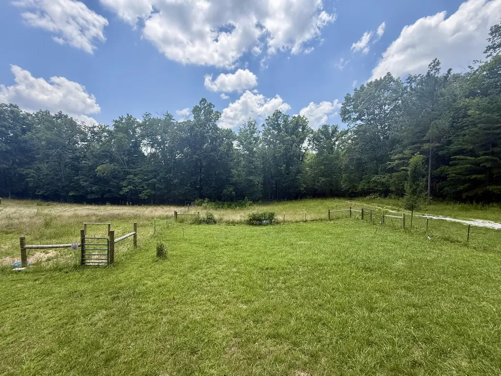 1036 Jesse Sears Road Somerset KY 42501
