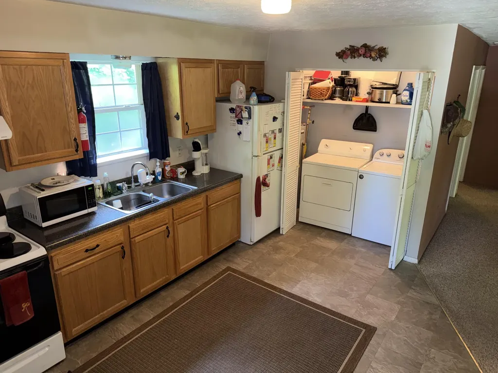 82 Stevens Lane Vanceburg KY 41179