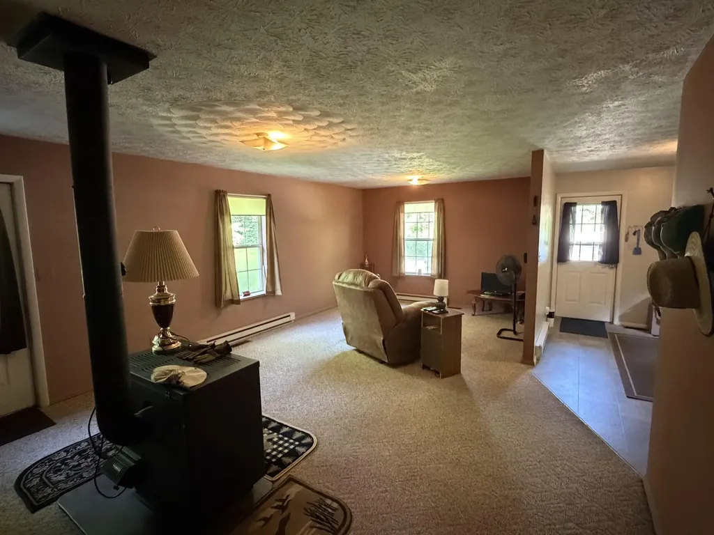 82 Stevens Lane Vanceburg KY 41179