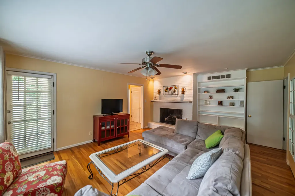 4116 Court Avenue Paducah KY 42001