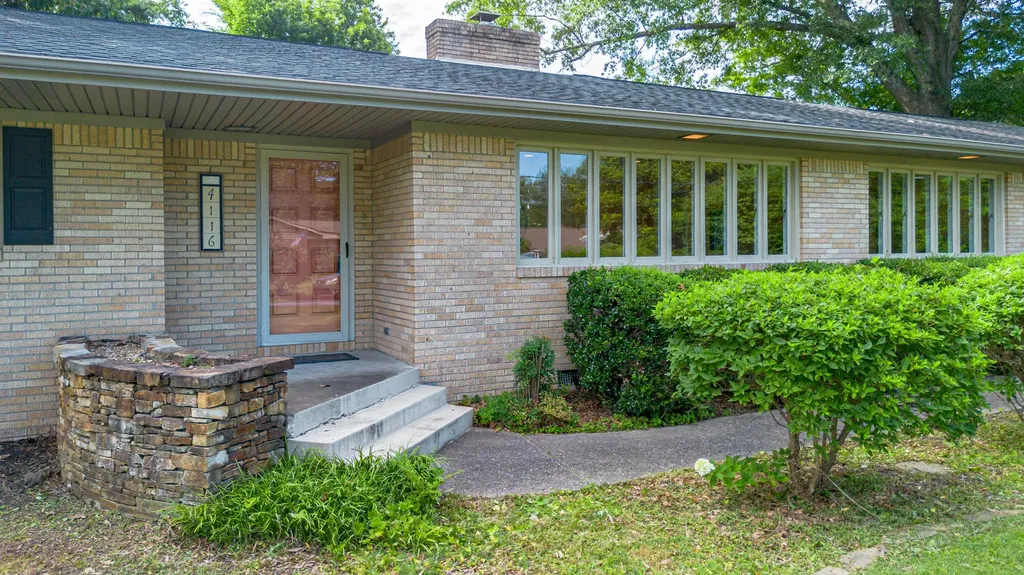 4116 Court Avenue Paducah KY 42001