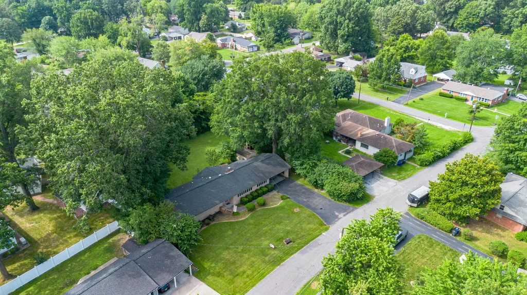 4116 Court Avenue Paducah KY 42001
