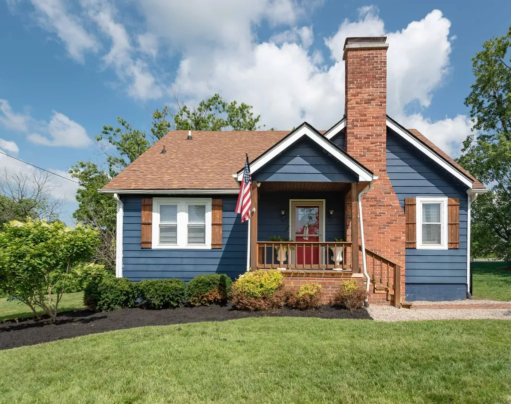393 Mccouns Ferry Road Salvisa KY 40372
