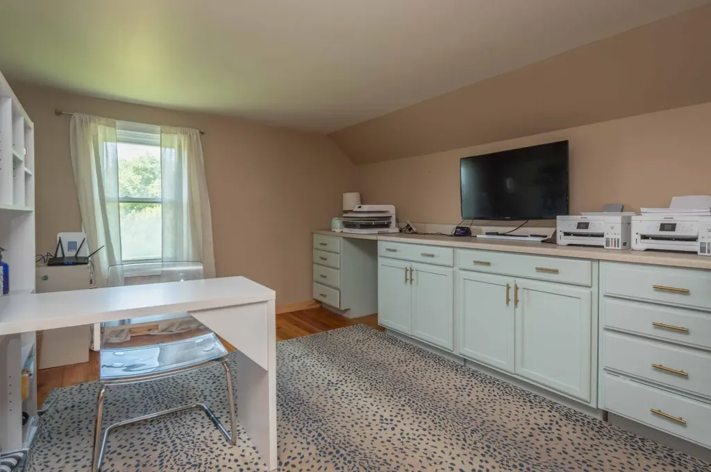 393 Mccouns Ferry Road Salvisa KY 40372