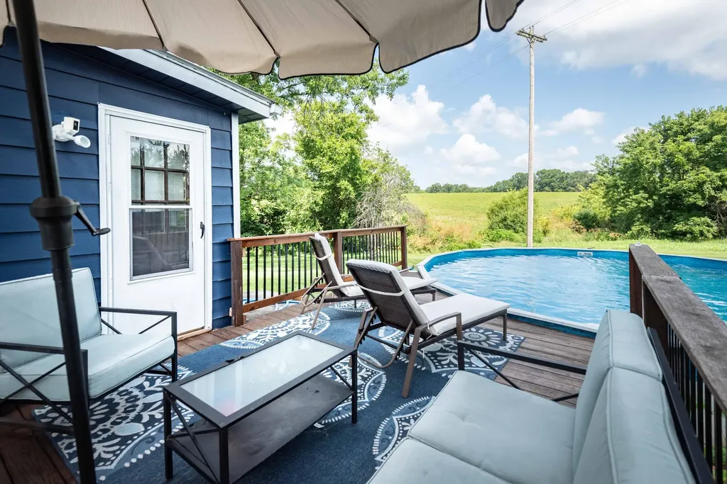 393 Mccouns Ferry Road Salvisa KY 40372