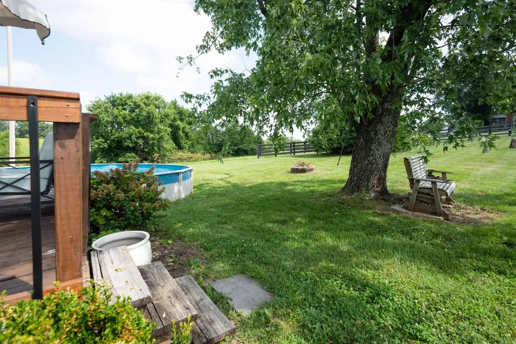 393 Mccouns Ferry Road Salvisa KY 40372