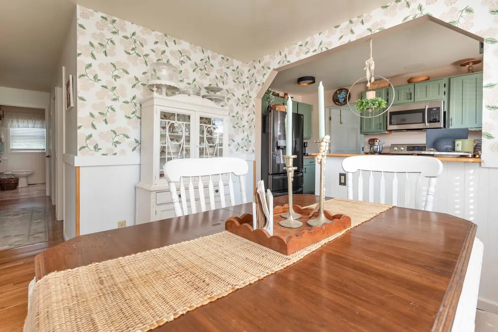 393 Mccouns Ferry Road Salvisa KY 40372