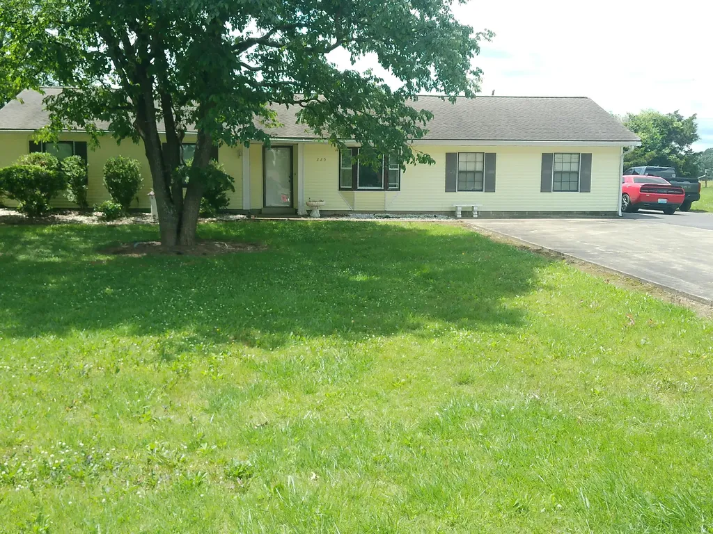 225 Wilton Circle Paducah KY 42003