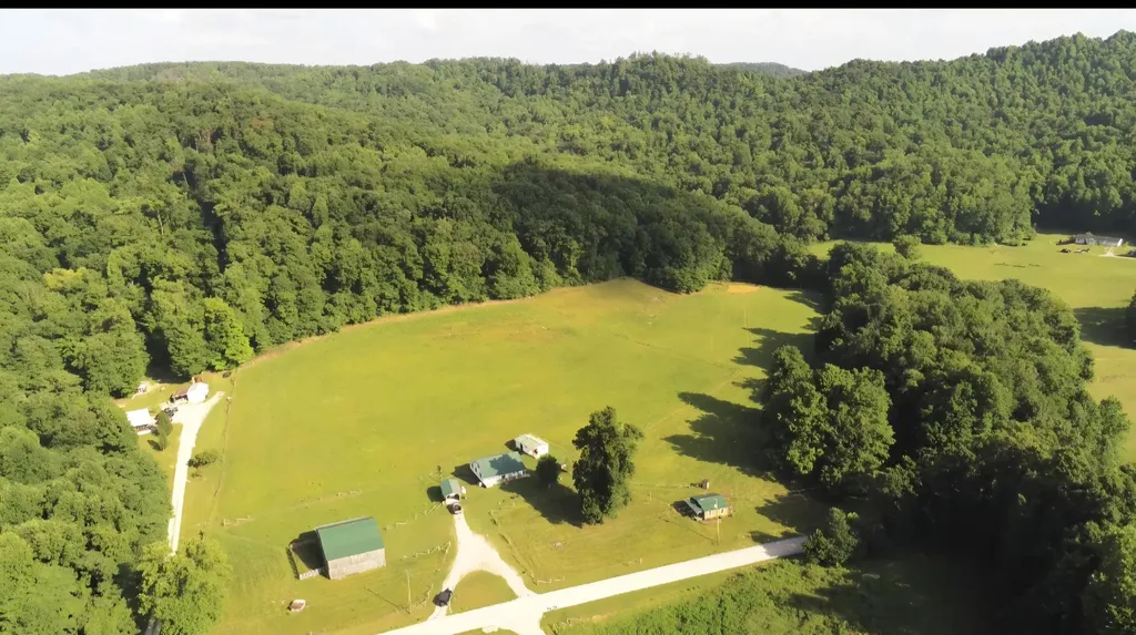 17141 Highway 200 Monticello KY 42633