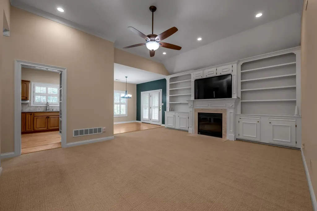 2468 Franks Way Lexington KY 40509