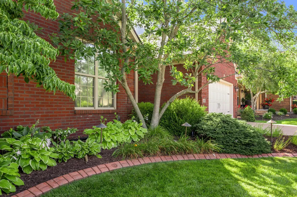 2468 Franks Way Lexington KY 40509