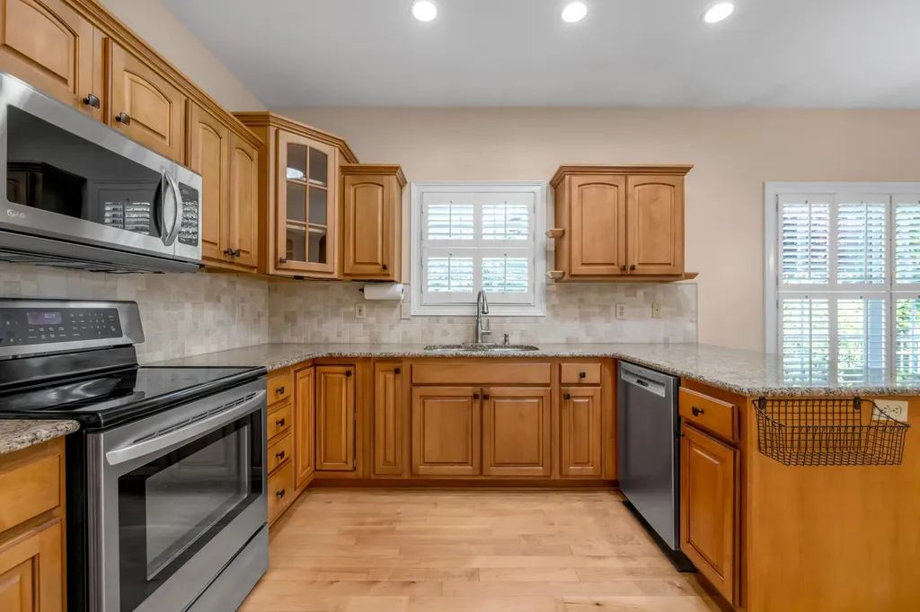 2468 Franks Way Lexington KY 40509