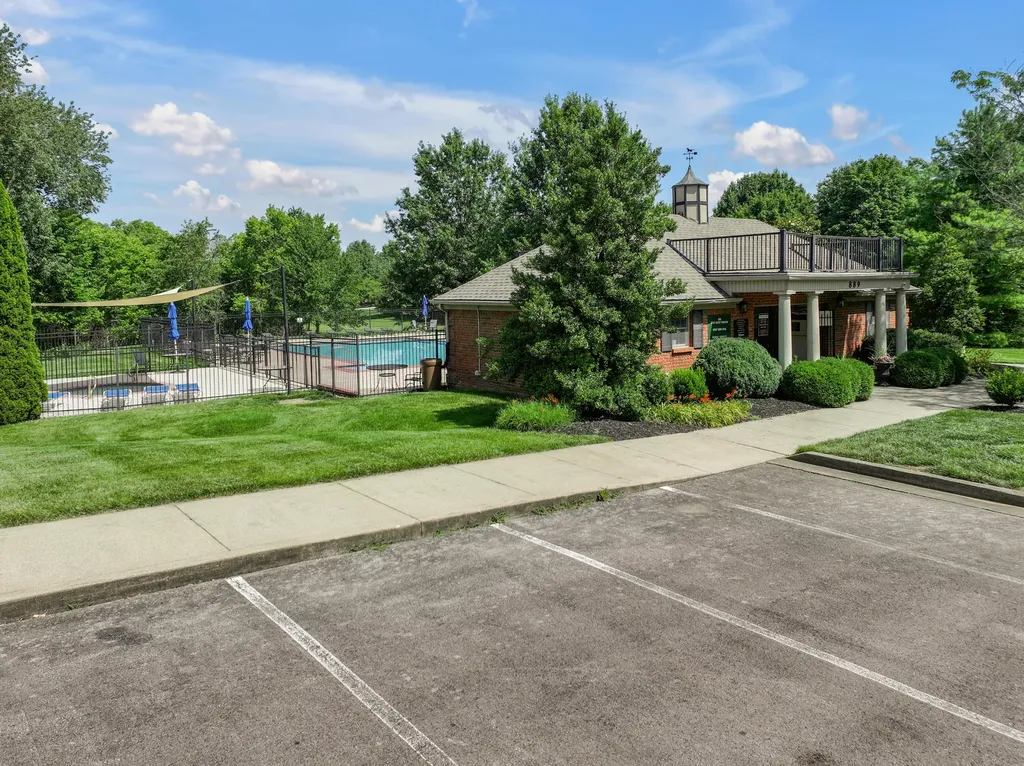 2468 Franks Way Lexington KY 40509