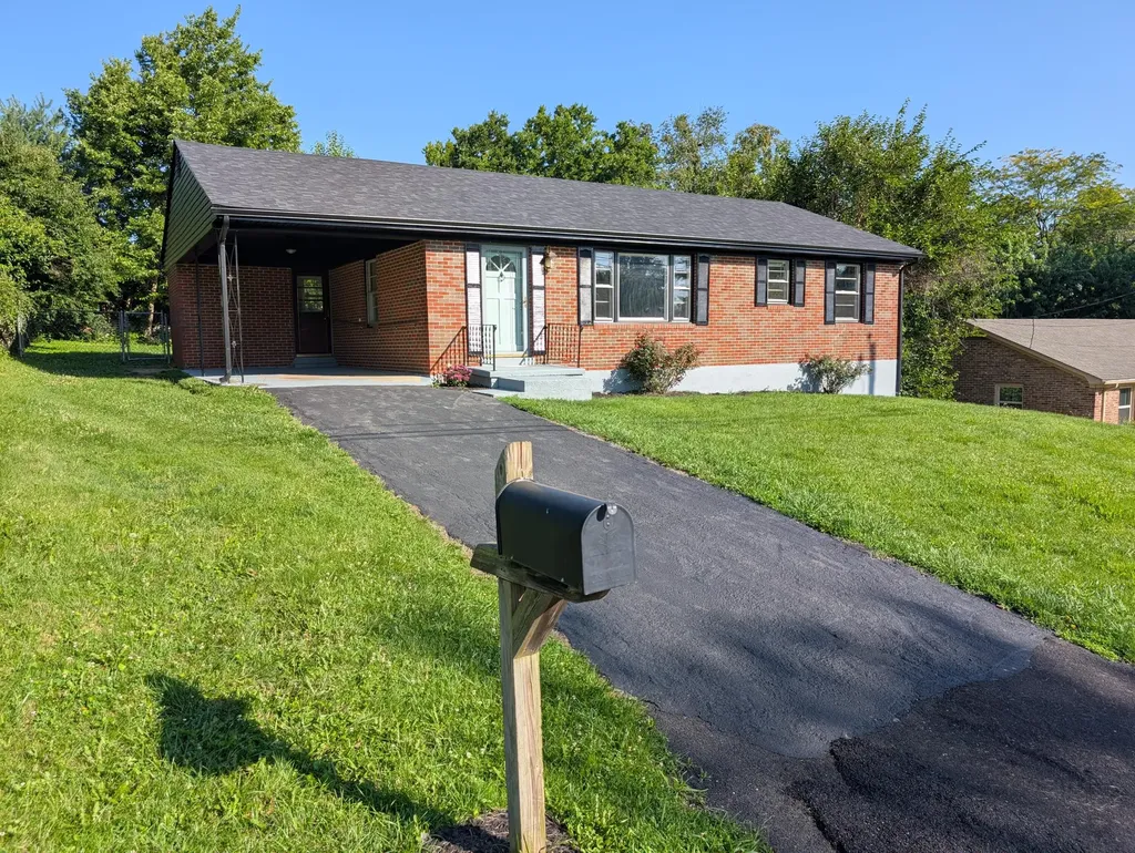 106 Leimaur Drive Richmond KY 40475
