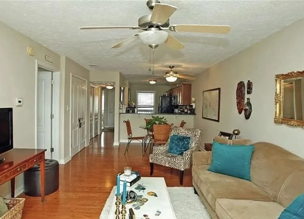 2414 Lake Park Road Lexington KY 40502