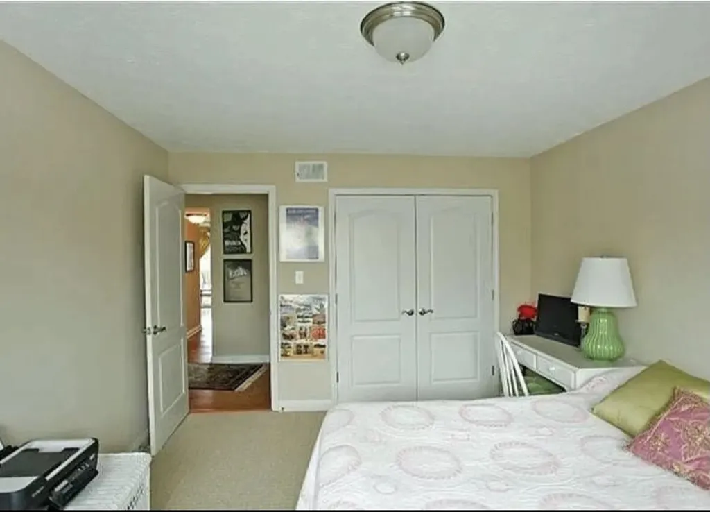 2414 Lake Park Road Lexington KY 40502