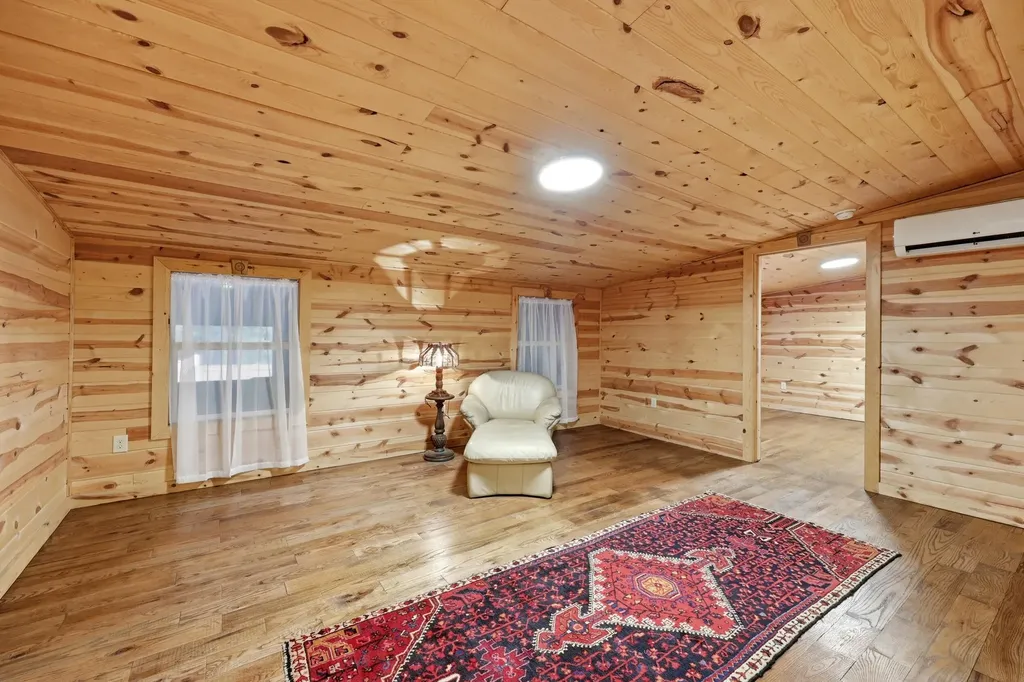 107 Elm Street Mt Sterling KY 40353