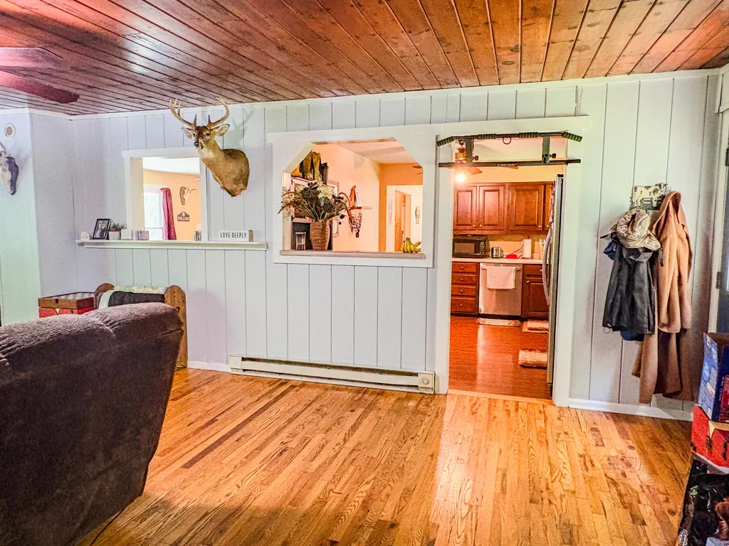 2290 Shryocks Ferry Road Versailles KY 40383