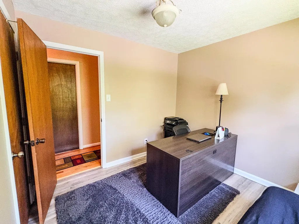 2290 Shryocks Ferry Road Versailles KY 40383
