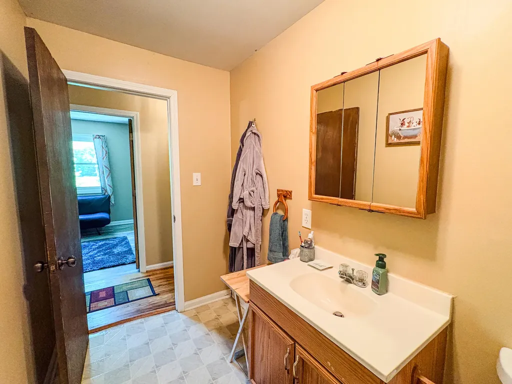2290 Shryocks Ferry Road Versailles KY 40383