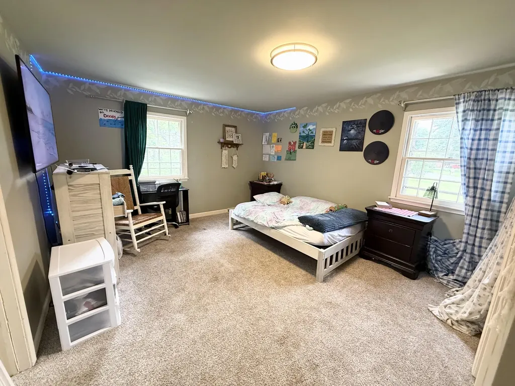 1905 Gatesborough Circle Murray KY 42071