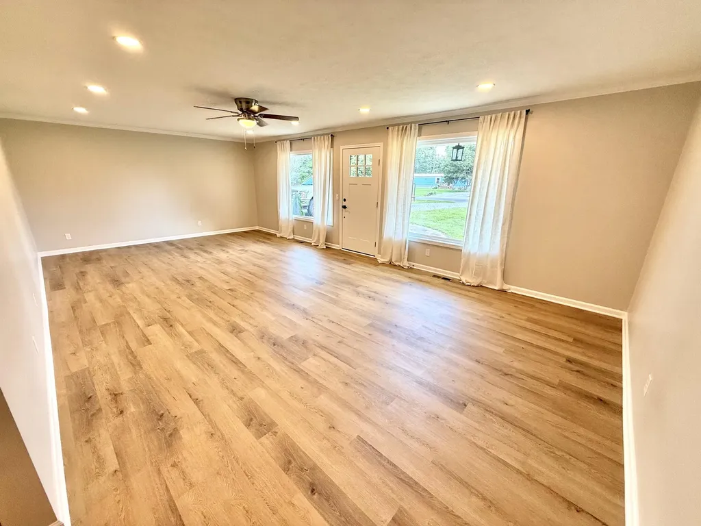 759 Big Bear Highway Benton KY 42025