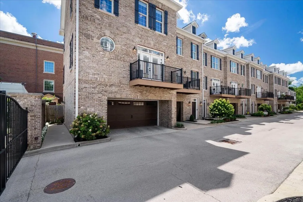 512 Maryland Avenue Lexington KY 40508