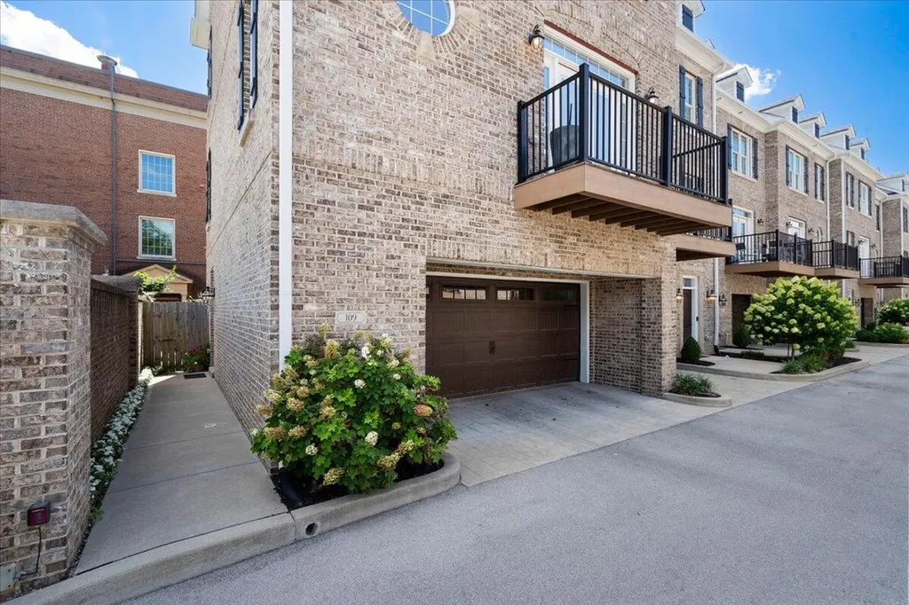 512 Maryland Avenue Lexington KY 40508