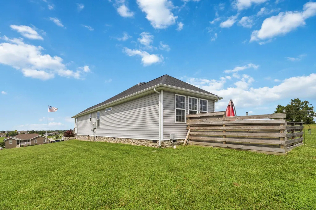 184 Crossing View Drive Berea KY 40403