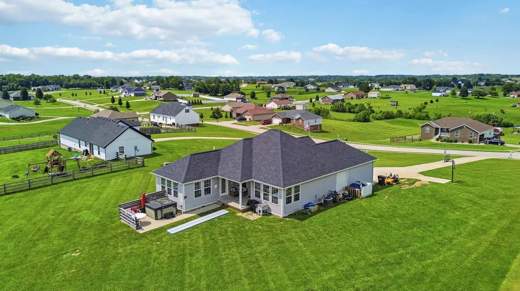 184 Crossing View Drive Berea KY 40403