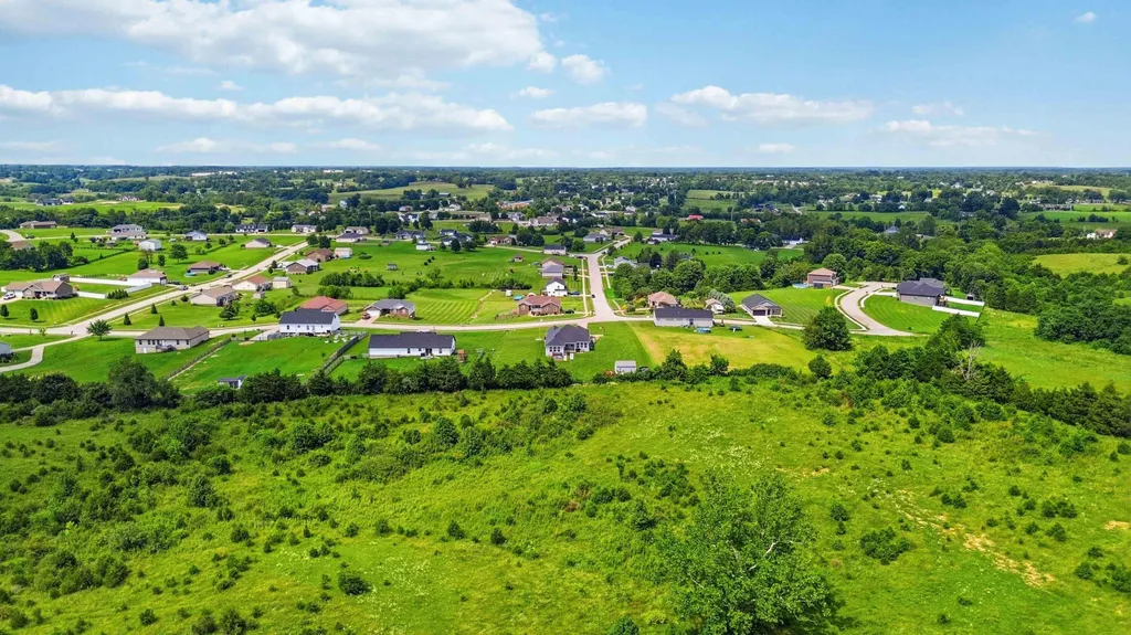 184 Crossing View Drive Berea KY 40403