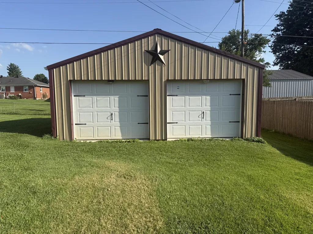 926 Riverside Drive Harrodsburg KY 40330