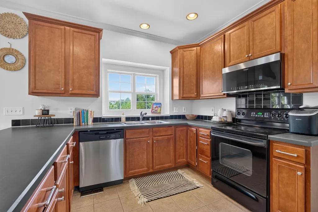 501 Alderbrook Way Lexington KY 40515