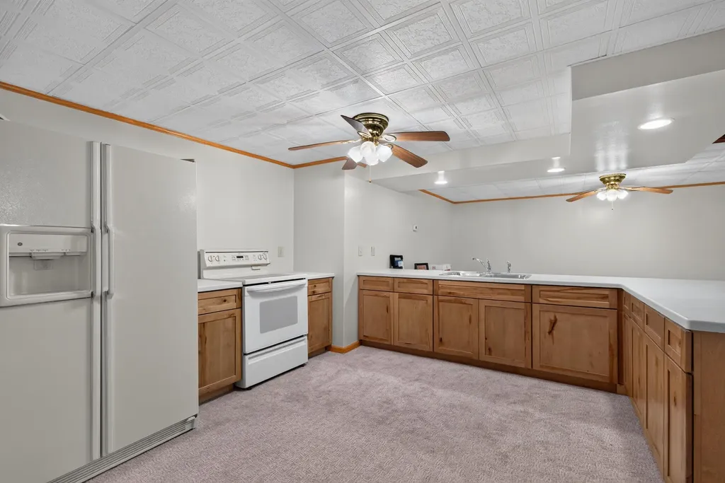 107 Squires Pointe Road Paris KY 40361