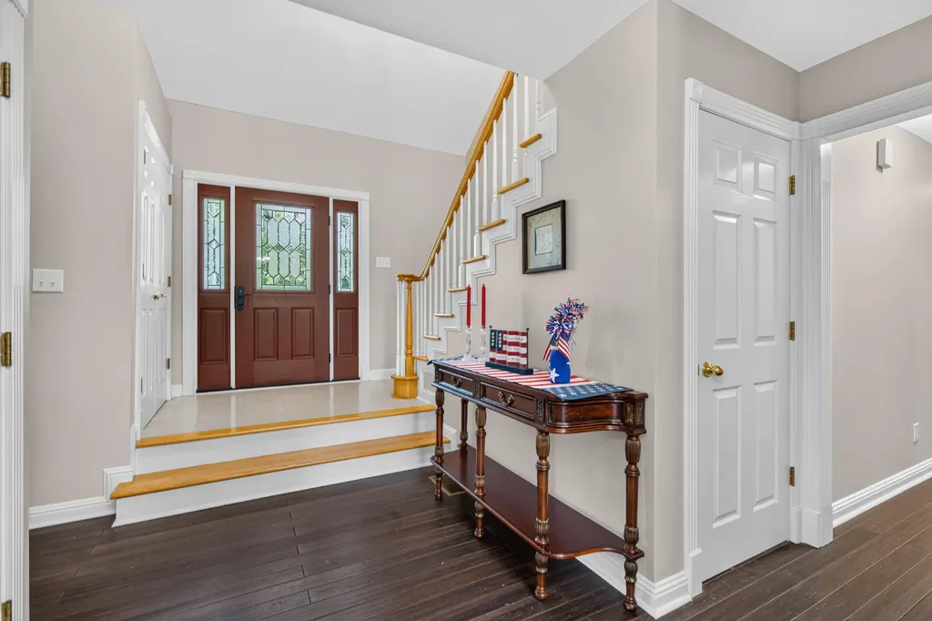107 Squires Pointe Road Paris KY 40361
