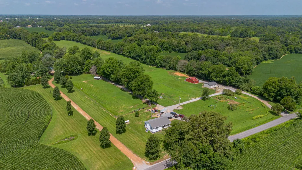 445 Fisher Road Paducah KY 42001