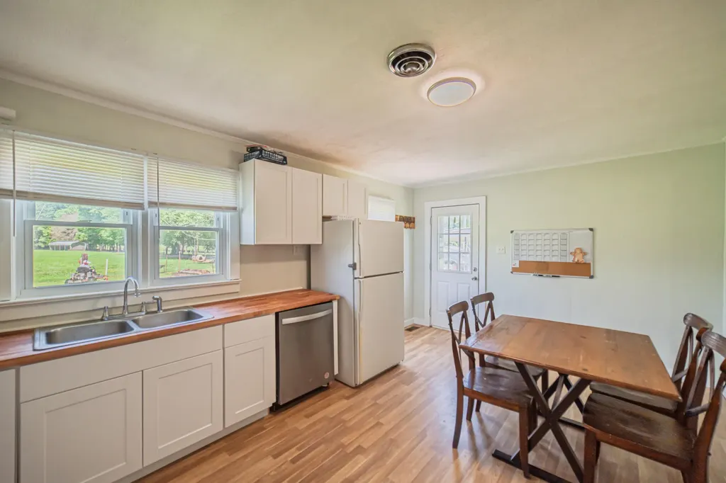 445 Fisher Road Paducah KY 42001